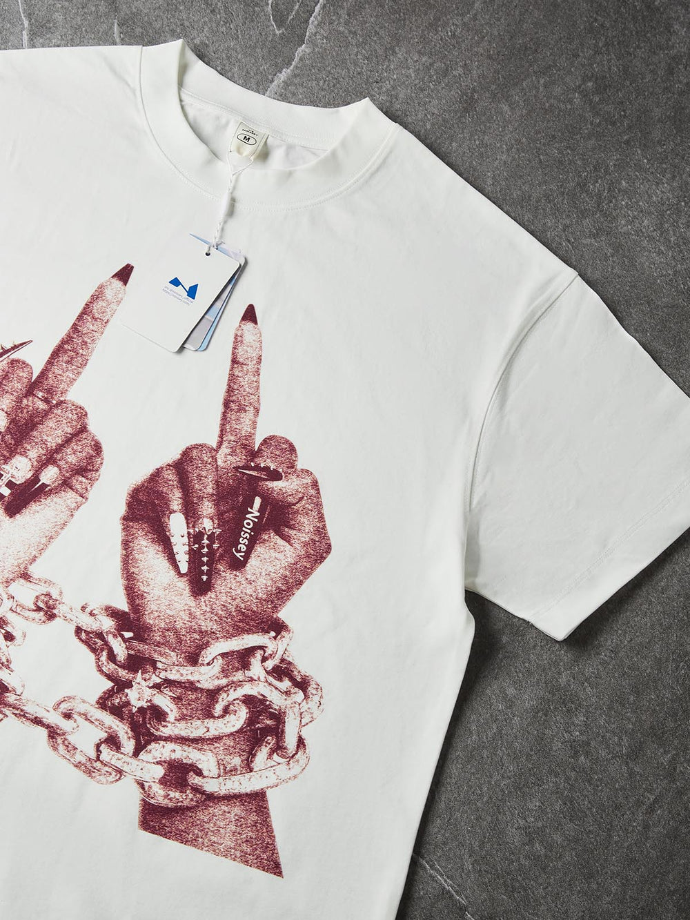 Chained Rebellion Unisex Tişört