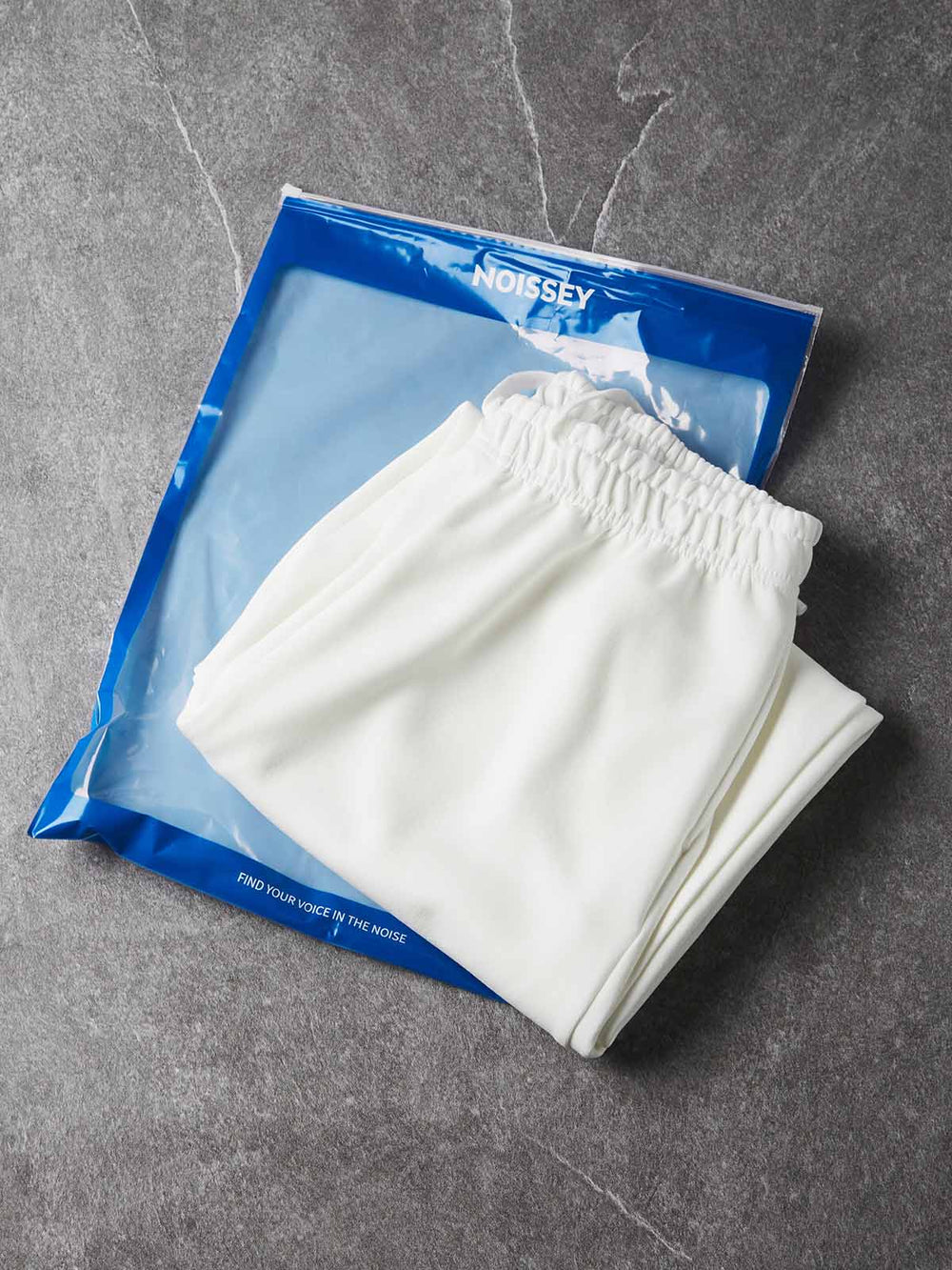 Tığ İşi Kareler Beyaz Unisex Eşofman Altı