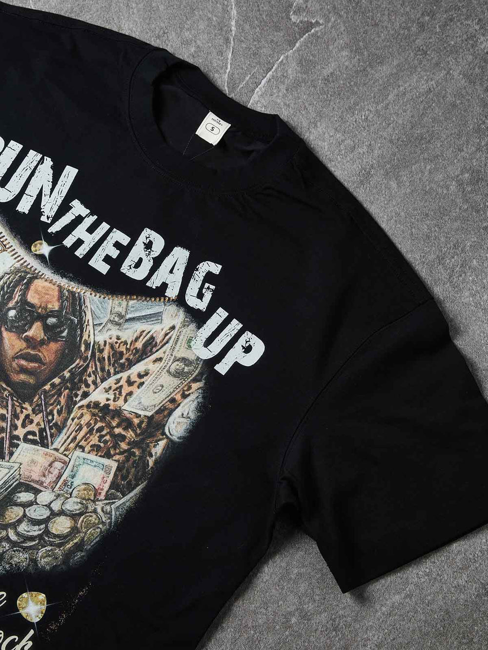 RUN THE BAG UP Unisex Tişört