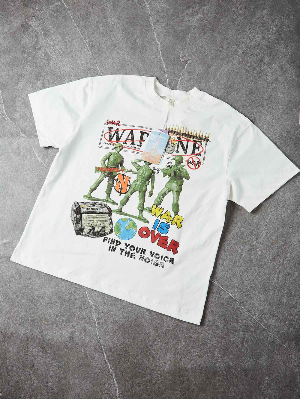 War Is Over Grafiti Unisex Tişört