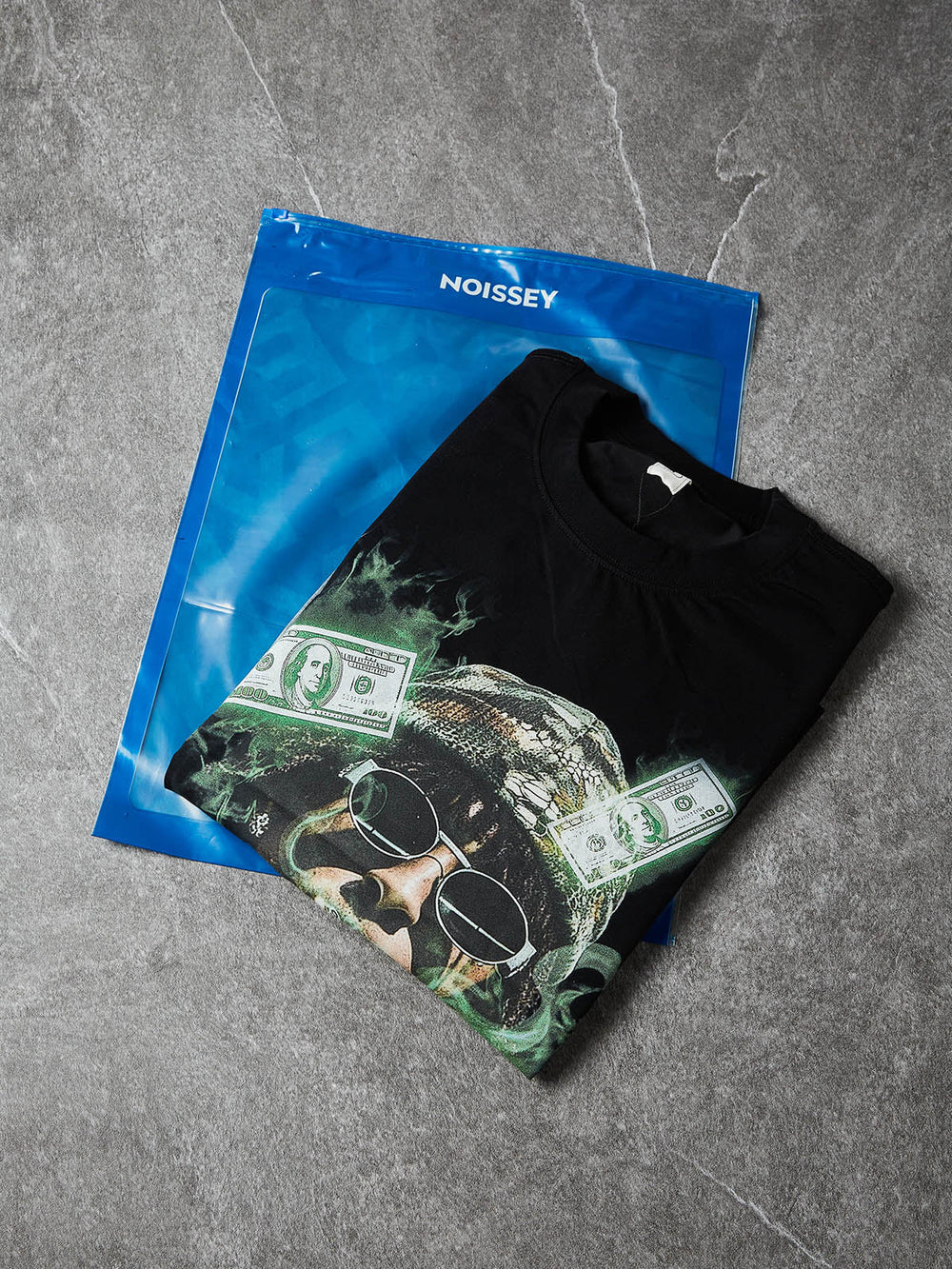 Cash Smoke Unisex Tişört