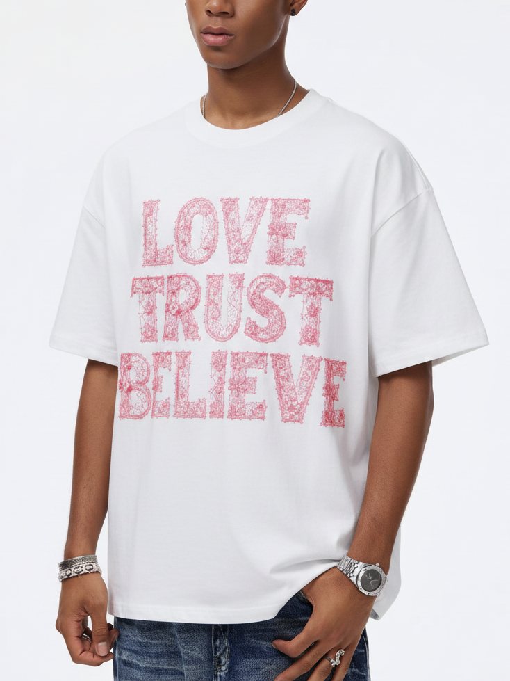Lace Romance Unisex Tişört