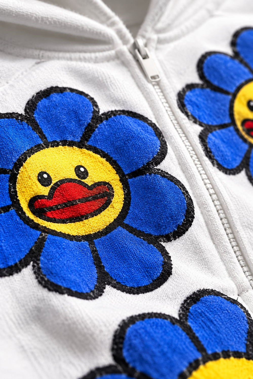 Mavi Çiçek ve Ördek Beyaz Fermuarlı Sweatshirt
