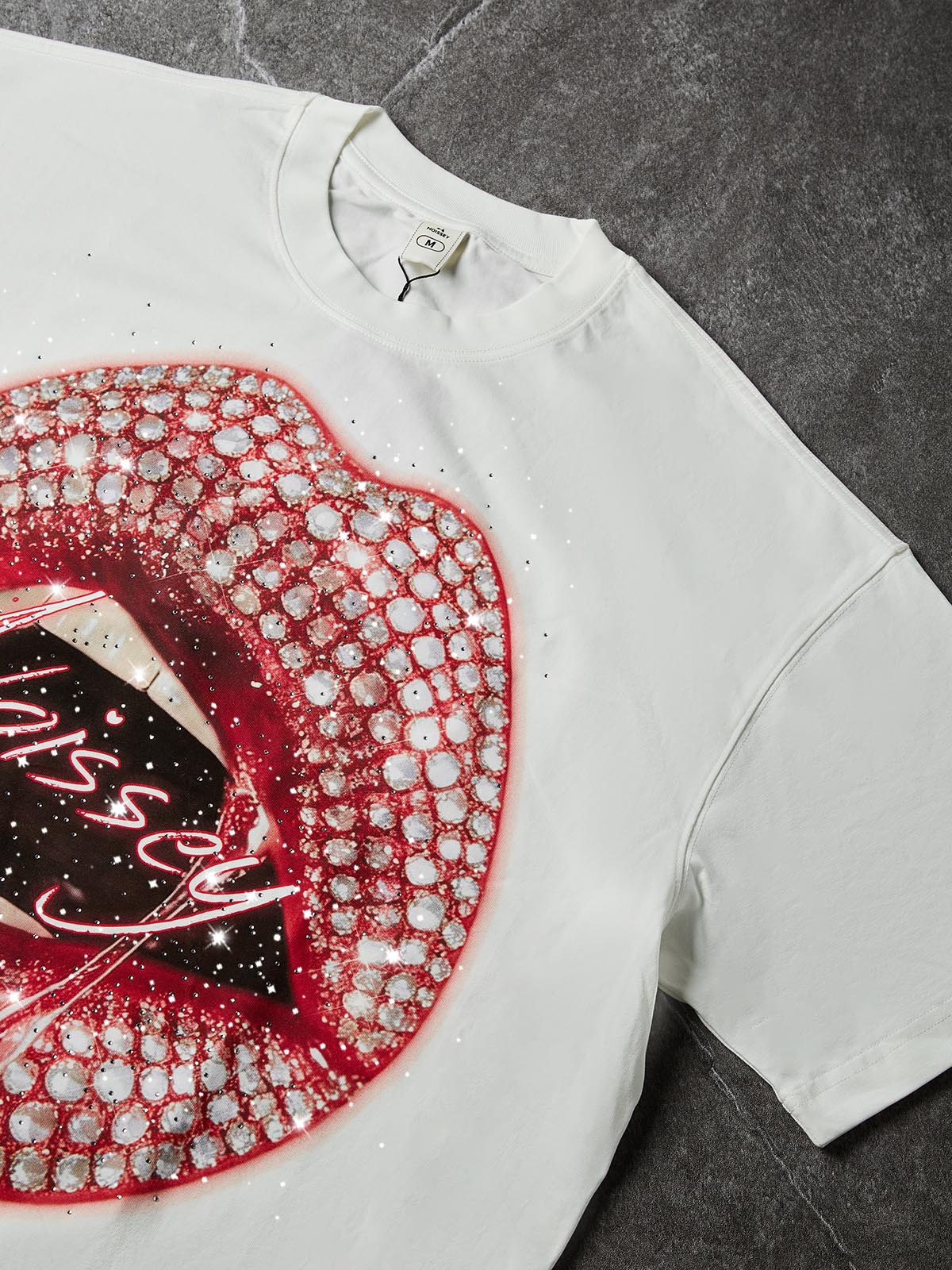 Pink Paved Lips Beyaz Unisex Tişört