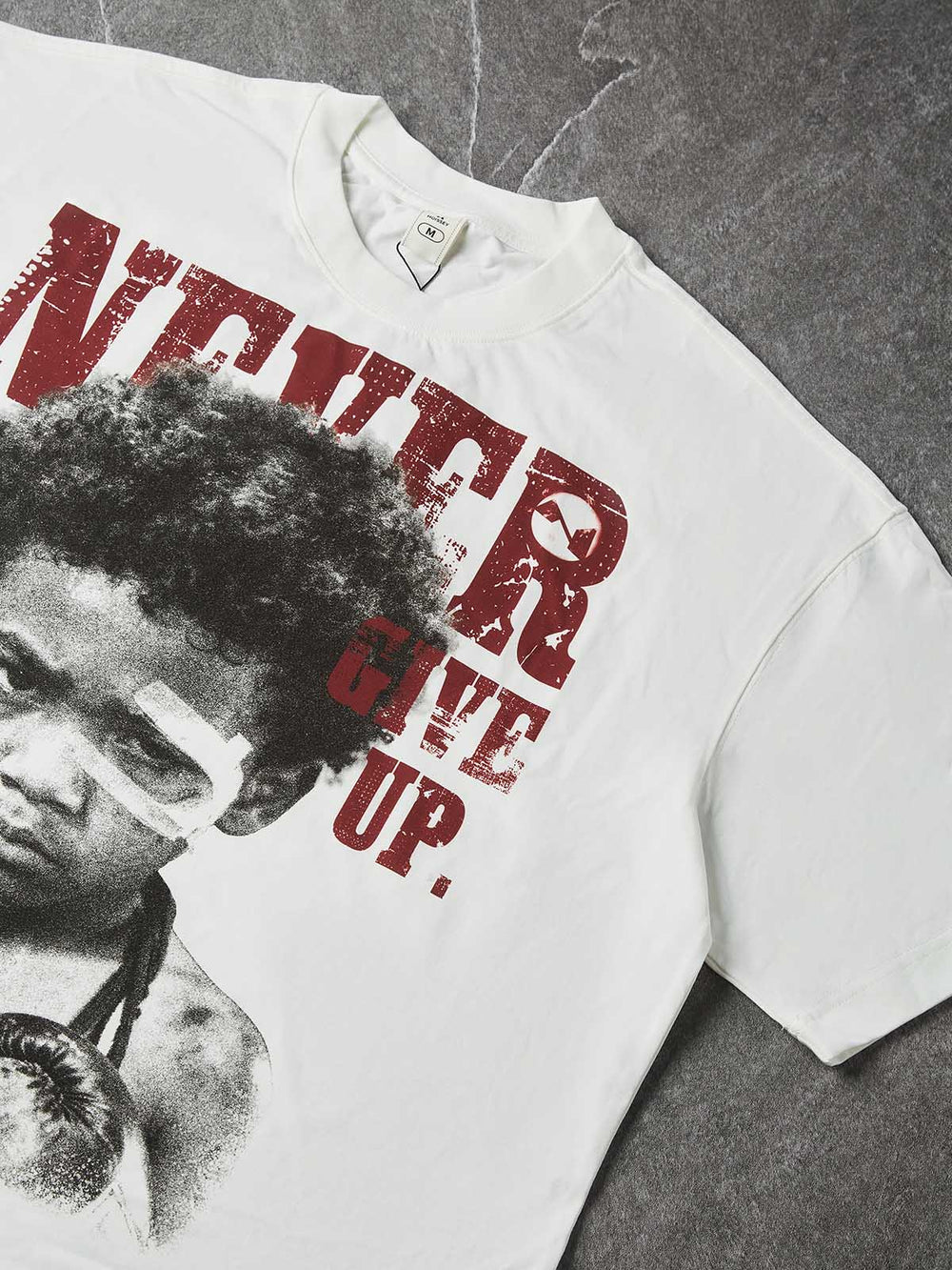 Never Give Up Unisex Tişört