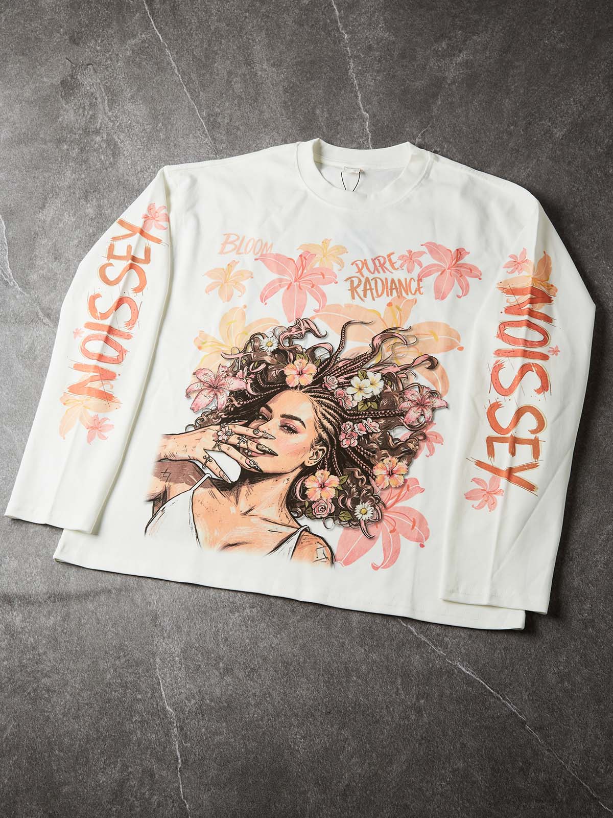 Çiçekli Örgülü Kız Beyaz Unisex Uzun Kollu Tişört