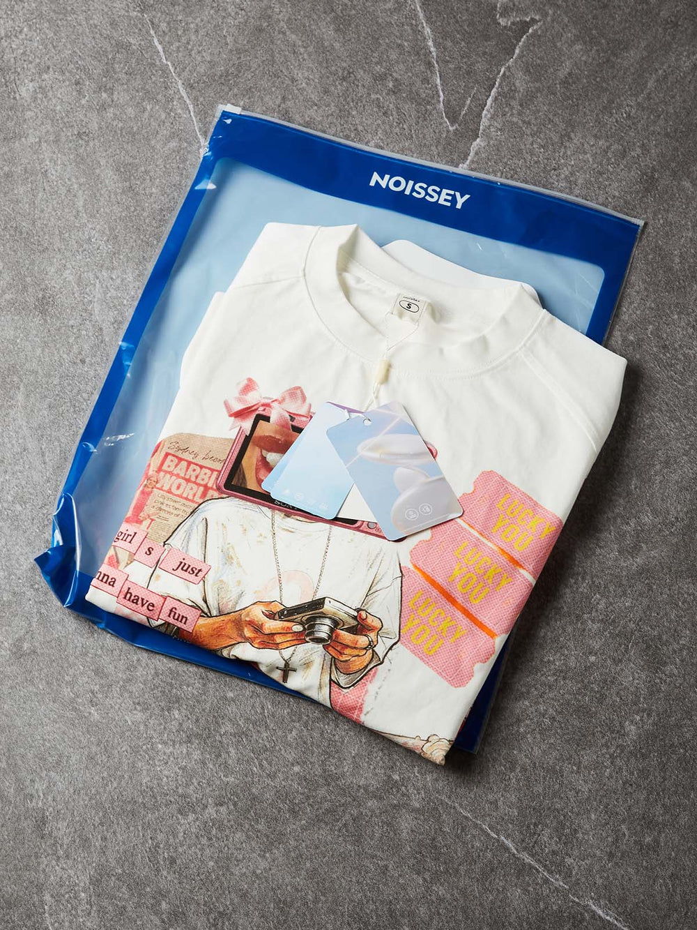 Pembe Kamera Kız Beyaz Unisex Uzun Kollu Tişört
