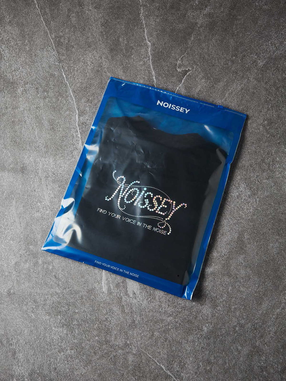 Gümüş Işıltı Logo Unisex Tişört