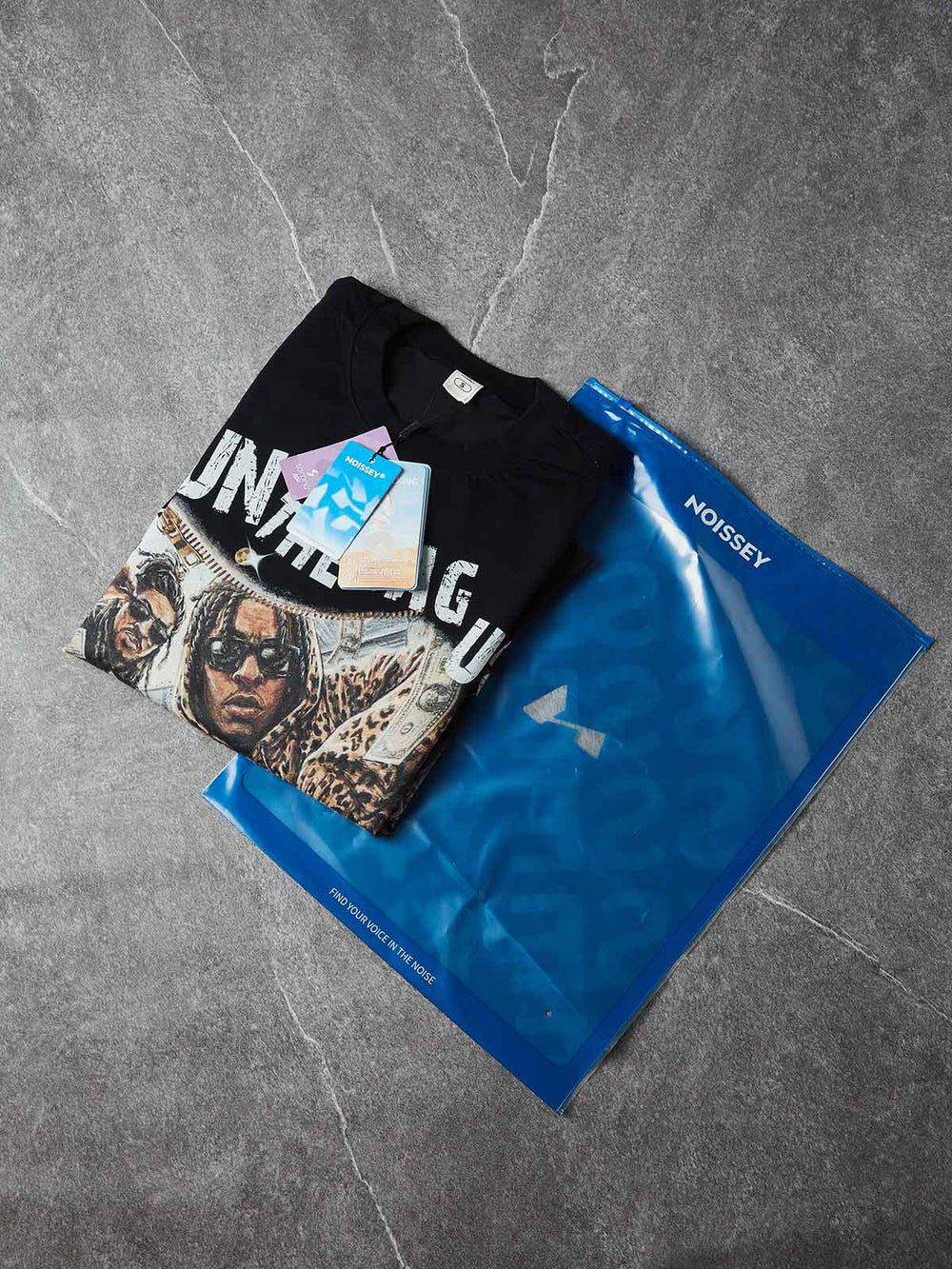 RUN THE BAG UP Unisex Tişört