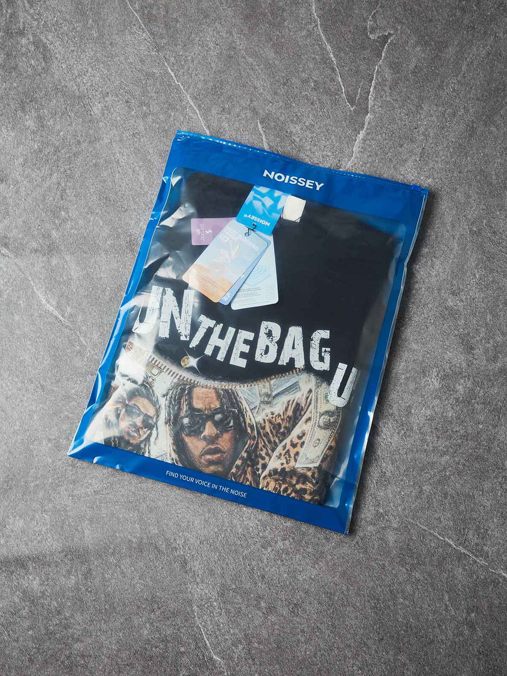 RUN THE BAG UP Unisex Tişört
