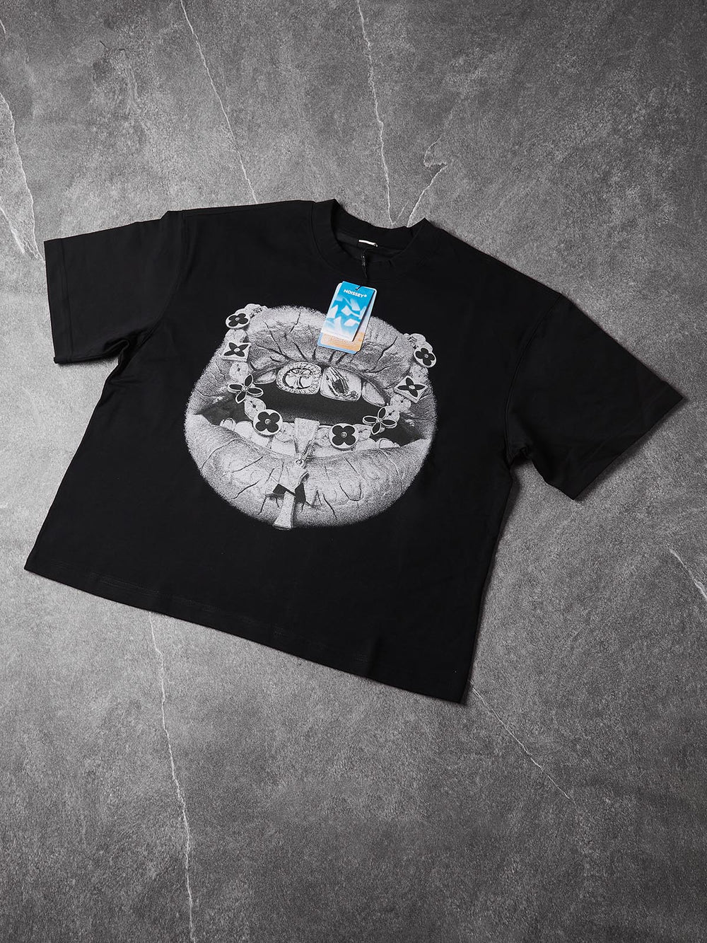 Retro Haç Dudak Beyaz Unisex Tişört