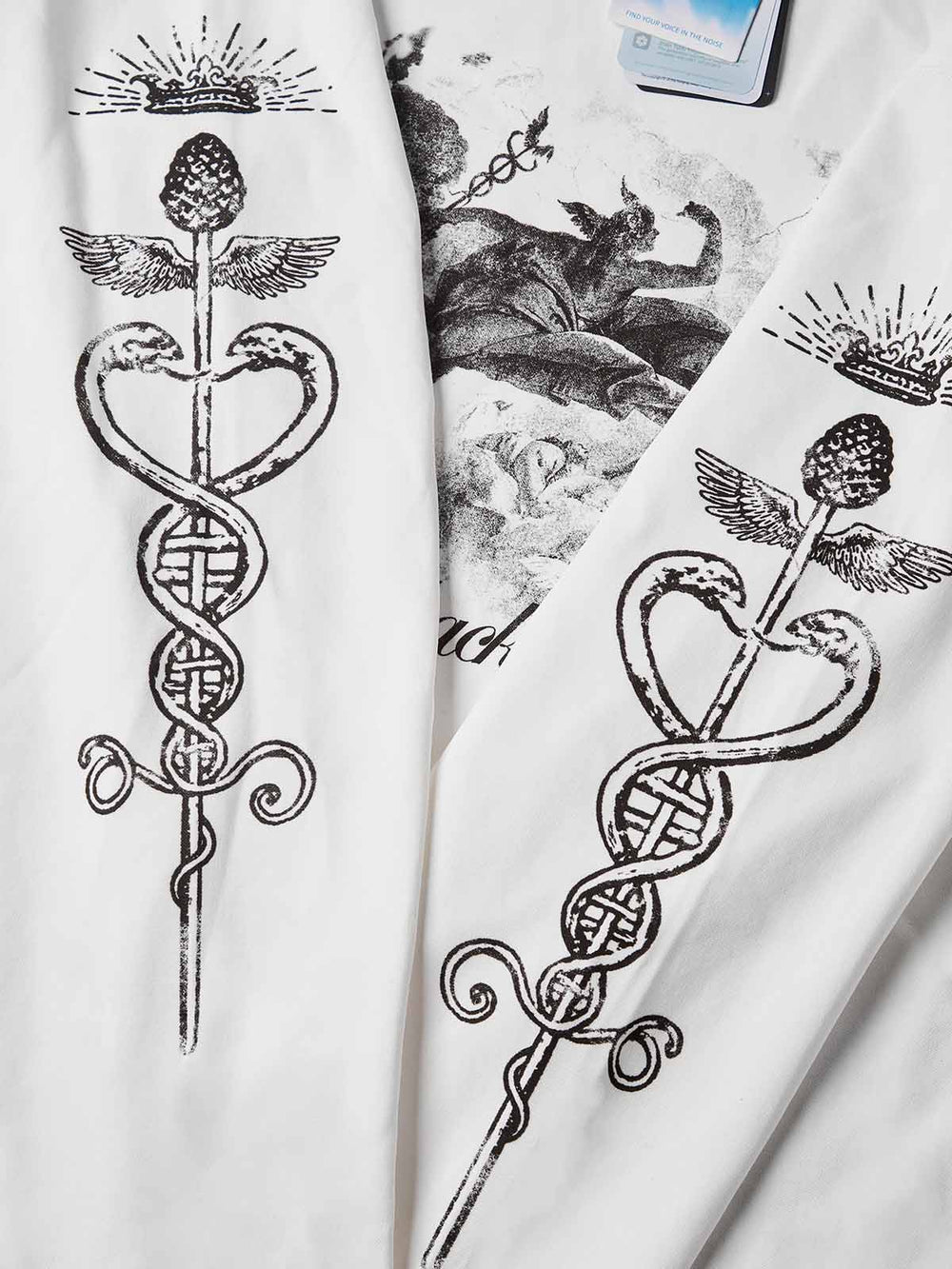 Divine Herald Beyaz Unisex Uzun Kollu Tişört