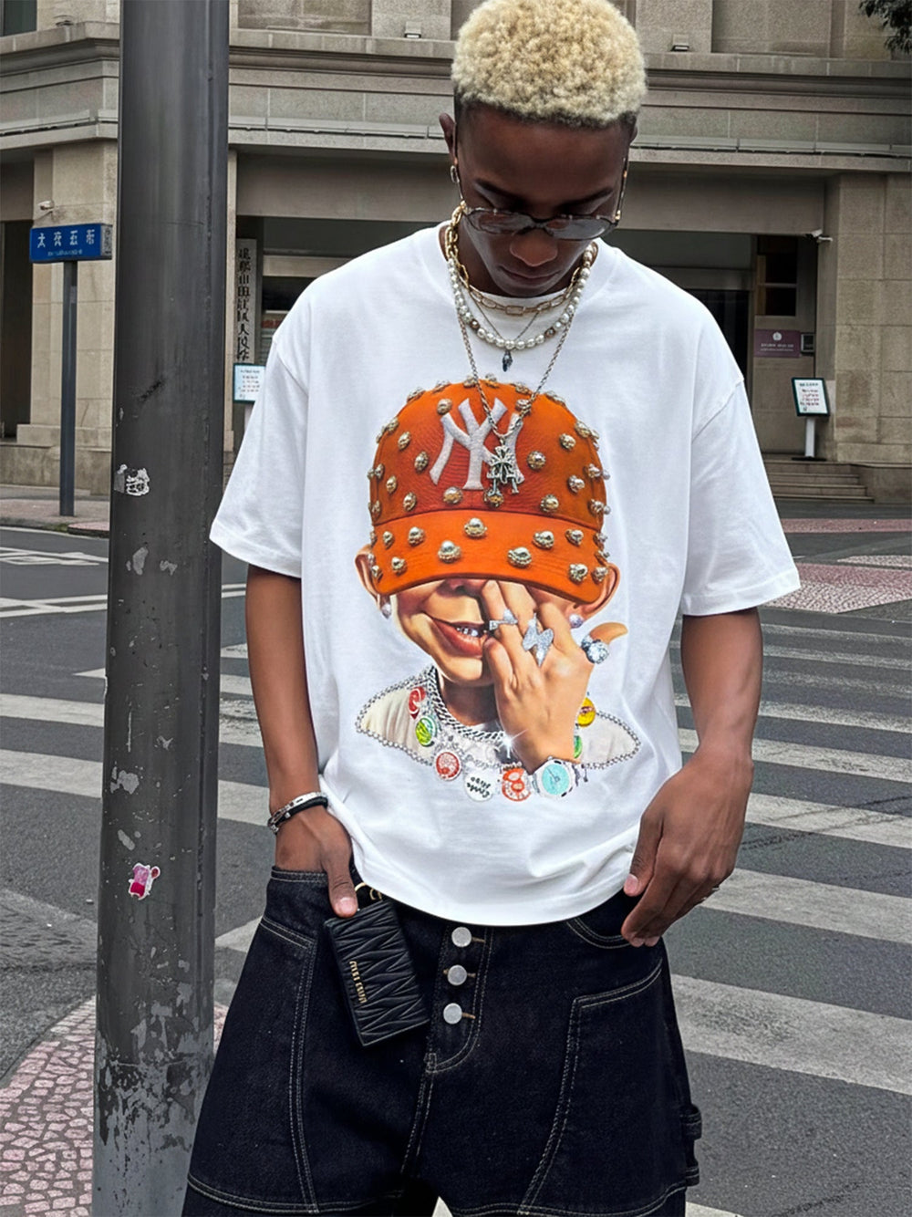 Bad Boy İnci Şapka Unisex Tişört