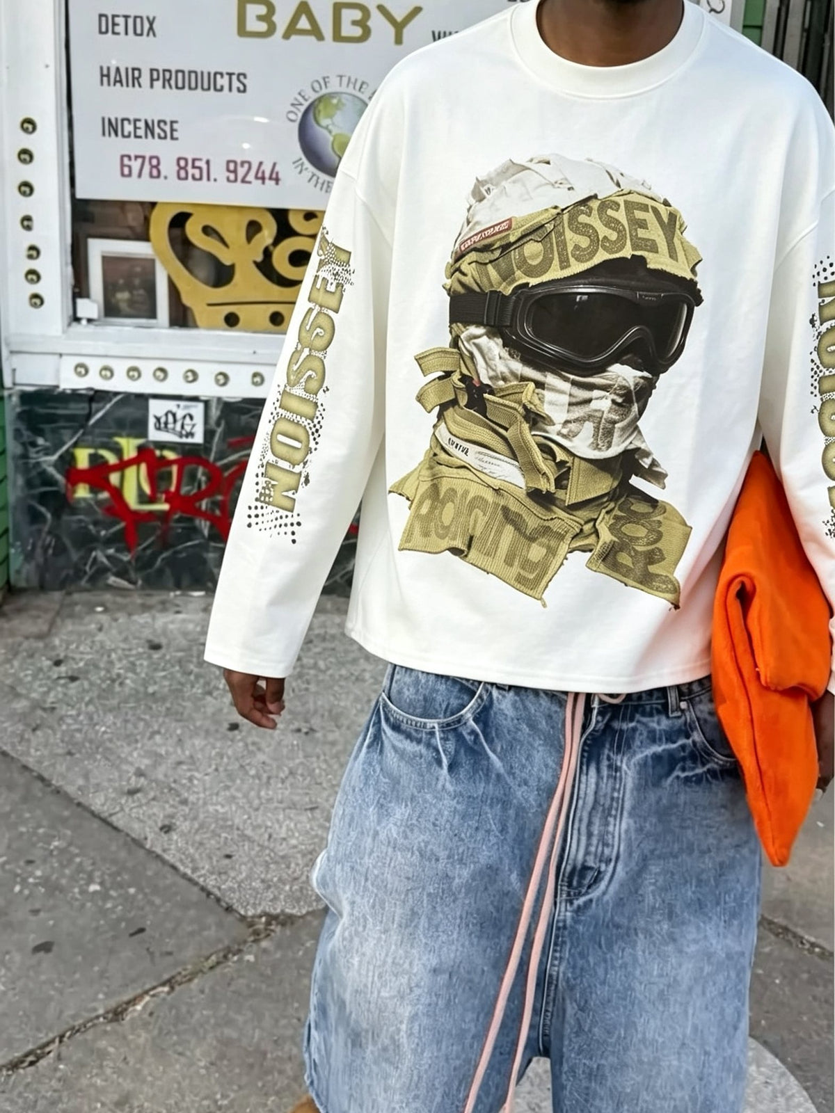 Gözlüklü Maskeli Figür Unisex Uzun Kollu Tişört